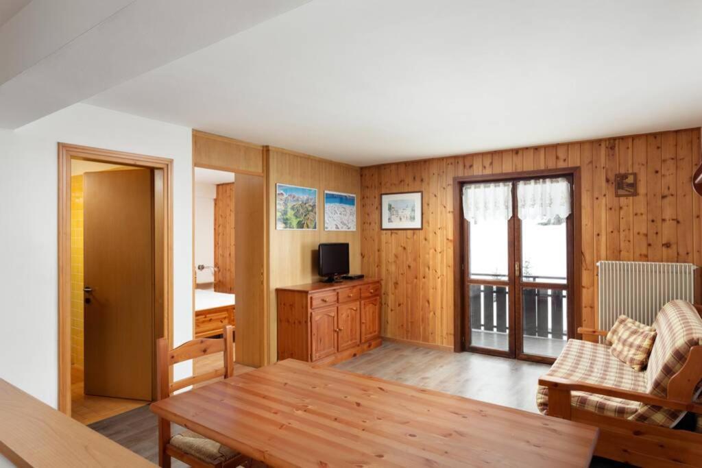 Casa Dolomiti Apartment *